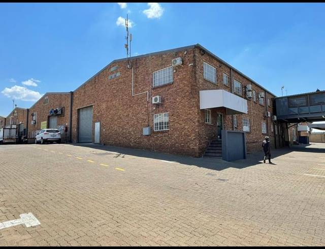 INDUSTRIAL PROPERTY TO RENT IN LYTTELTON